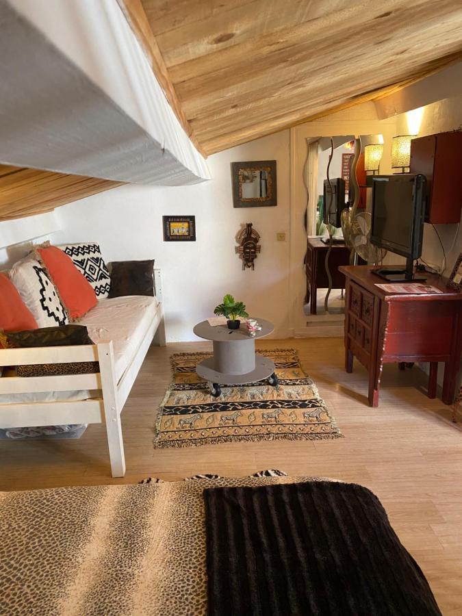 Votre Charmant Studio Duplex Pres De Cannes Peymeinade Екстериор снимка